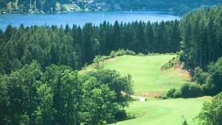 Golfen in Österreich: Idyllisch gelegen - die Golfanlage am Millstätter See in Kärnten.