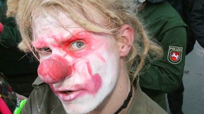 "Clowns' Army" am Heiligendamm: undefined