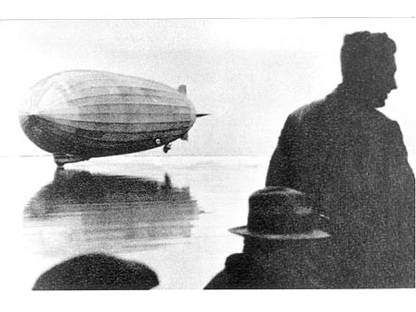 Die LZ 127 <i>Graf Zeppelin</i> bei ihrer Arktisfahrt 1931