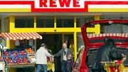 Preisvergleich: Im Ranking der Verbraucherzentrale NRW kommt Rewe noch vor Aldi - hier ein Markt in Gelsenkirchen.
