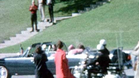 Wer steckt hinter dem Kennedy-Attentat?: Dallas, Dealey Plaza, 22. November 1963, 12:30. Eine Kugel hat John F. Kennedy in den Kopf getroffen. Eine halbe Stunde später wird der Präsident für tot erklärt.