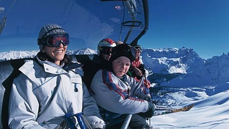 Skigebiete für Einsteiger: Leicht bergauf: eine von 25 Sesselbahnen
