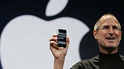 Apple-Kurse steigen stark: Apple-Boss Steve Jobs präsentierte bei der Macworld das iPhone.