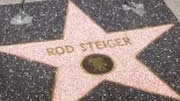 Berlin: Einer der Star-Sternchen (hier von Rod Steiger) auf dem "Walk of Fame".