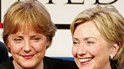 Angela Merkel (li.) mit Hillary Clinton 2004