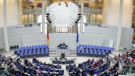 Bundestag EU-Vertrag Lissabon Verfassungsgericht, ddp