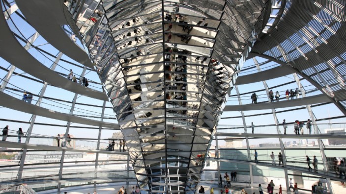 Bundestag Kuppel Berlin