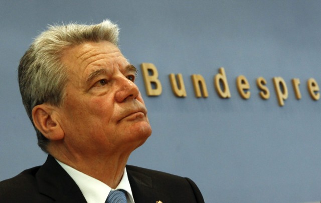 Gauck candidate for June 30 presidential elections addresses a news conference in Berlin