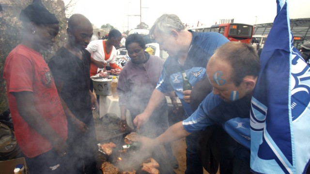 Berufs-Knigge für Südafrika: Nichts für Vegetarier: Beim traditionellen Braai kommt viel Fleisch auf den Grill.