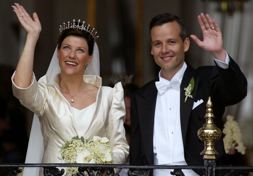 Hochzeit der norwegischen Prinzessin Märtha Louise mit Ari Behn, 2002