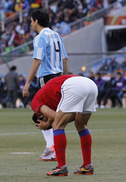 South Korea's Yeom reacts after missing a goal during the 2010 World Cup Group B soccer match against Argentina at Soccer City stadium in Johannesburg