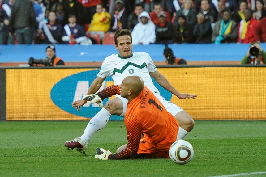 Slovenia v USA: Group C - 2010 FIFA World Cup