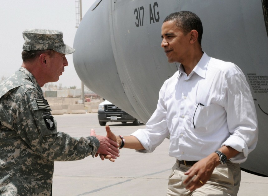 File: Gen. Petraeus To Replace Gen. McChrystal As Top Commander In Afghanistan