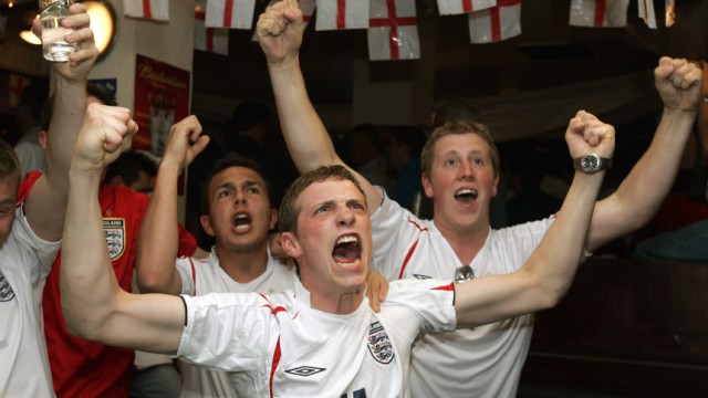 WM 2010: Deutschland - England: So sah man die englischen Fans beim Achtelfinale gegen Deutschland nur einmal.