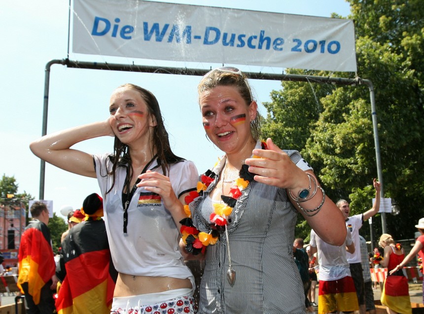 Public Viewing: Germany v Argentina - 2010 FIFA World Cup