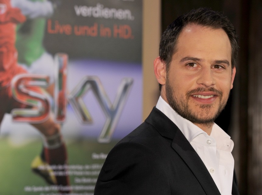 Moritz Bleibtreu Presents Sky Campaign