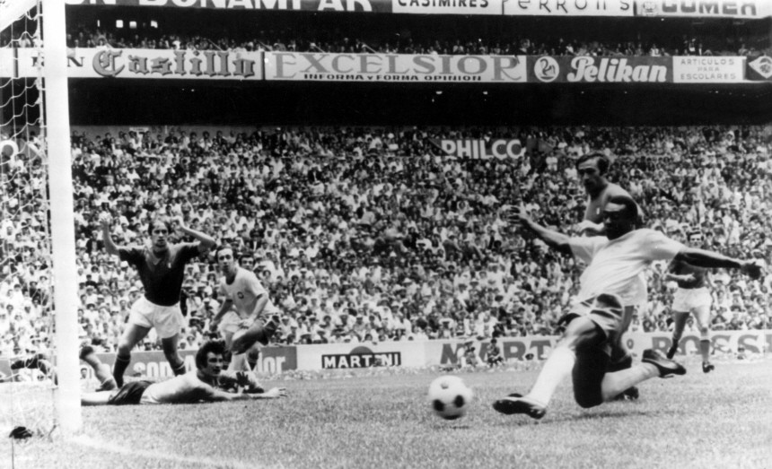 Peles Führungstor im WM-Finale 1970