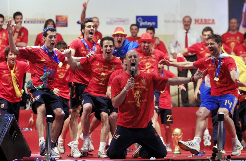 Spain's Pepe Reina celebrates with team-mates their World Cup victory in Madrid