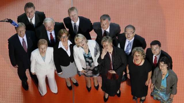 NRW premier Kraft poses with her cabinett in Duesseldorf