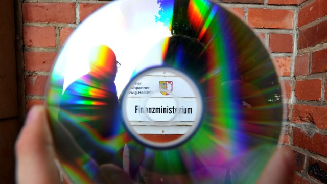Finanzverwaltung prüft Kauf neuer Steuer-CD