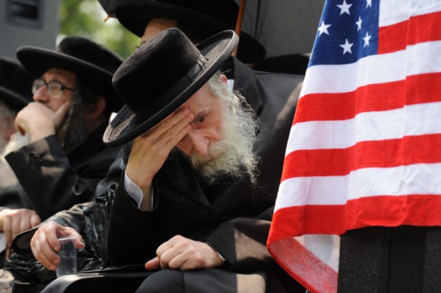 Protest orthodoxer Juden während Besuch Israels Regierungschef