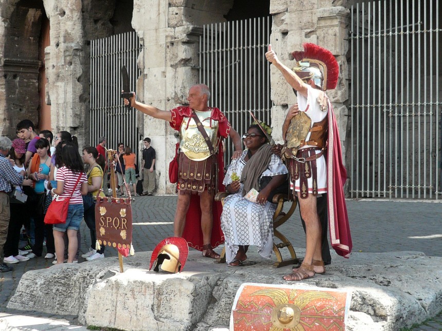 Mehr Touristen als Rettung? Rom und sein Kolosseum