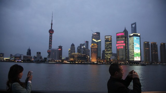 Reise-Trends in Metropolen: Vom Bund hat man einen schönen Blick auf Shanghais Skyline.