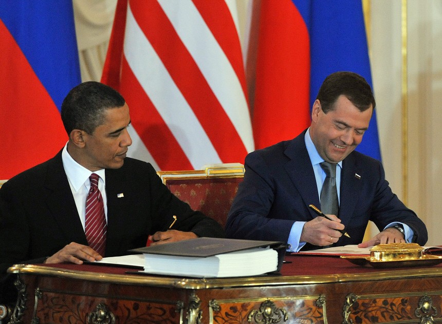 Obama und Medwedew unterzeichnen START-Vertrag