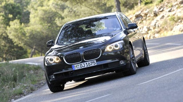BMW 750i xDrive: Endlich bekommt der 7er auch Allradantrieb: BMW 750i