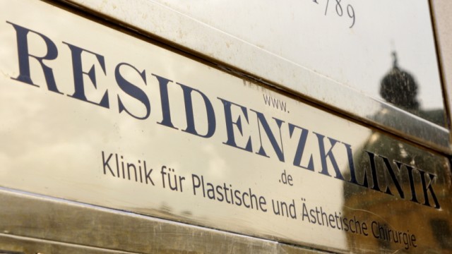 Residenzklinik meldet Insolvenz an: Die Residenzklinik am Odeonsplatz: Erst musste sie ihren Operiationsbetrieb wegen Hygienemängeln einstellen. Nun hat sie Insolvenz angemeldet.