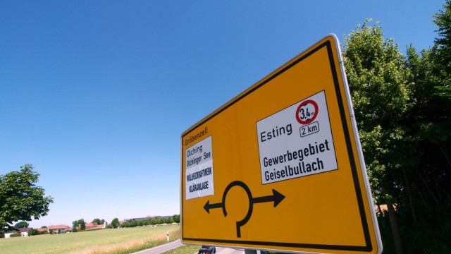 Olching / Geiselbullach: Neues Gewerbegebiet / Verkehrskreisel