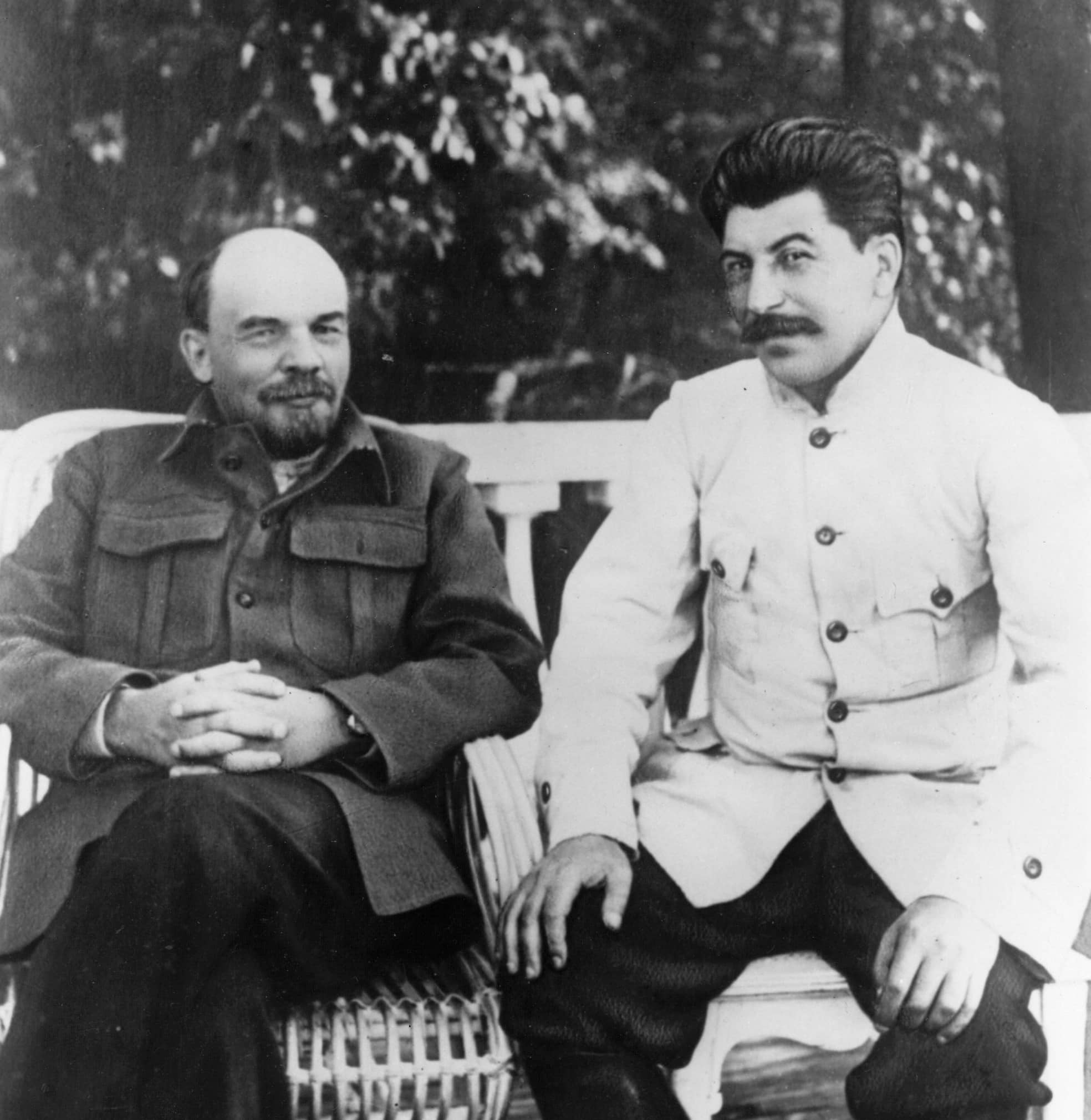 Wladimir Iljitsch Lenin (links) und Josef Stalin.