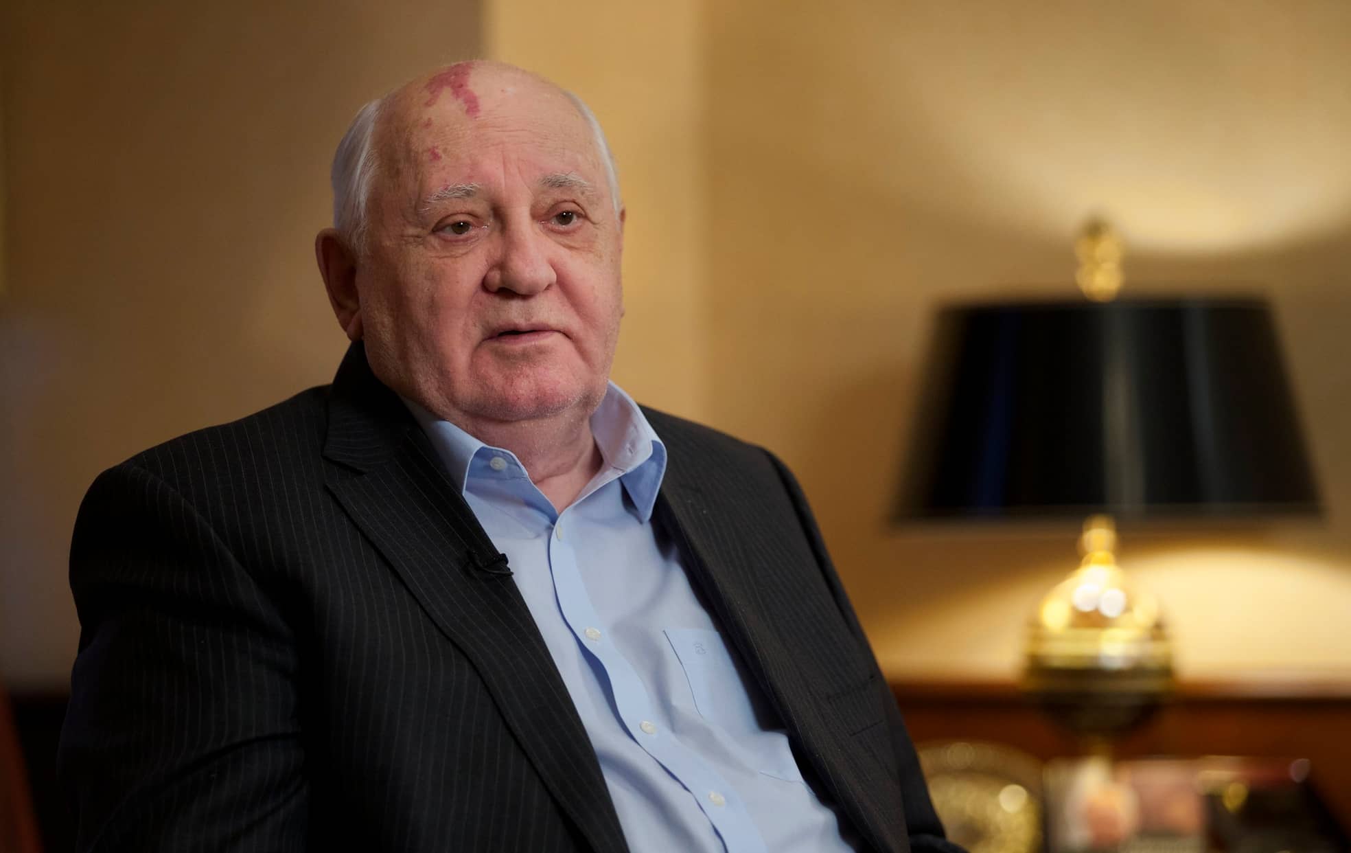 Gorbatschow bei einem Interview im Jahr 2016