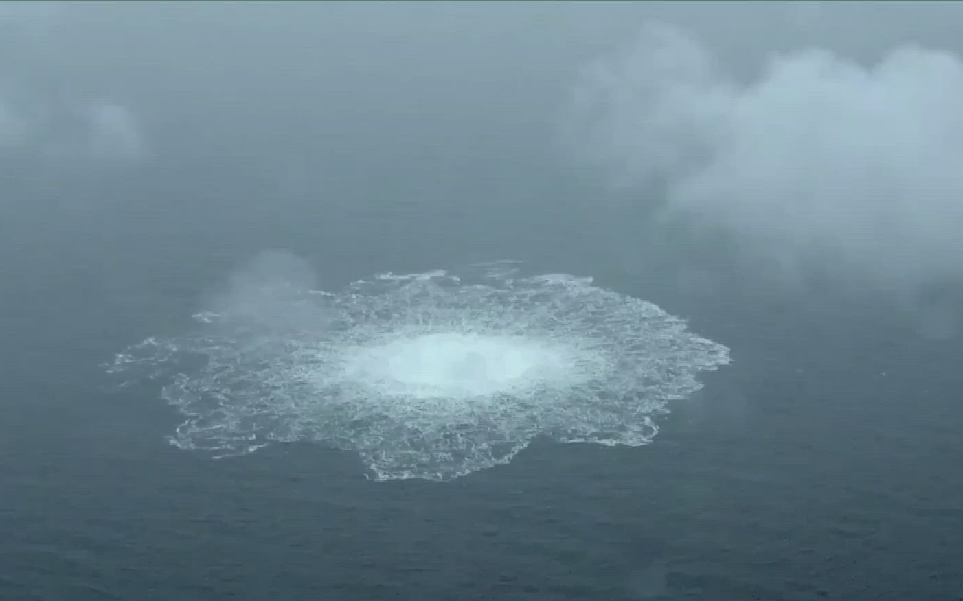 Riesige Gasblasen auf der Meeresoberfläche waren sichtbare Folgen der Lecks an den Ostsee-Pipelines.