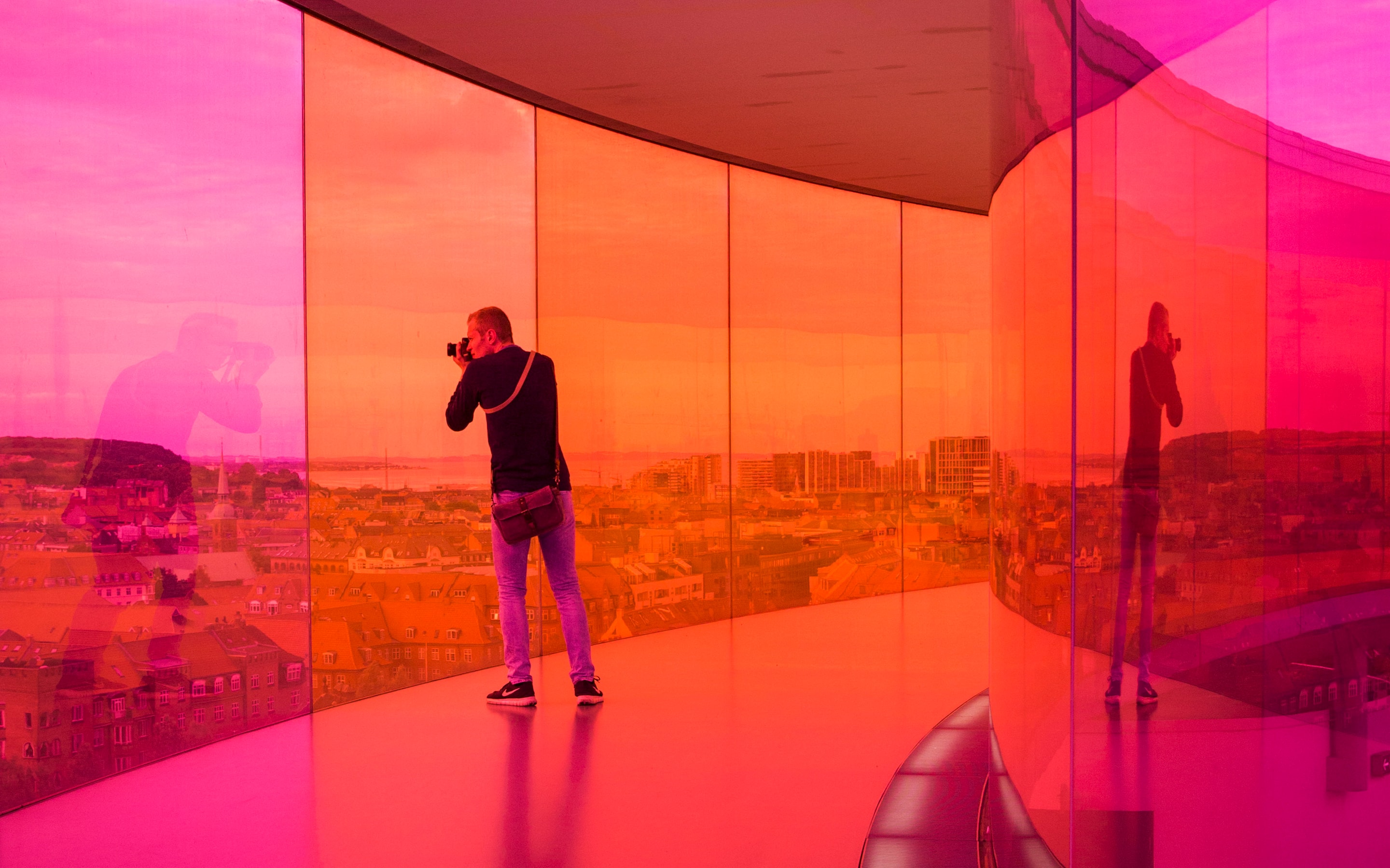 Your rainbow panorama, Olafur Eliasson, 2006 - 2011, ARoS Aarhus Art Museum, Dänemark