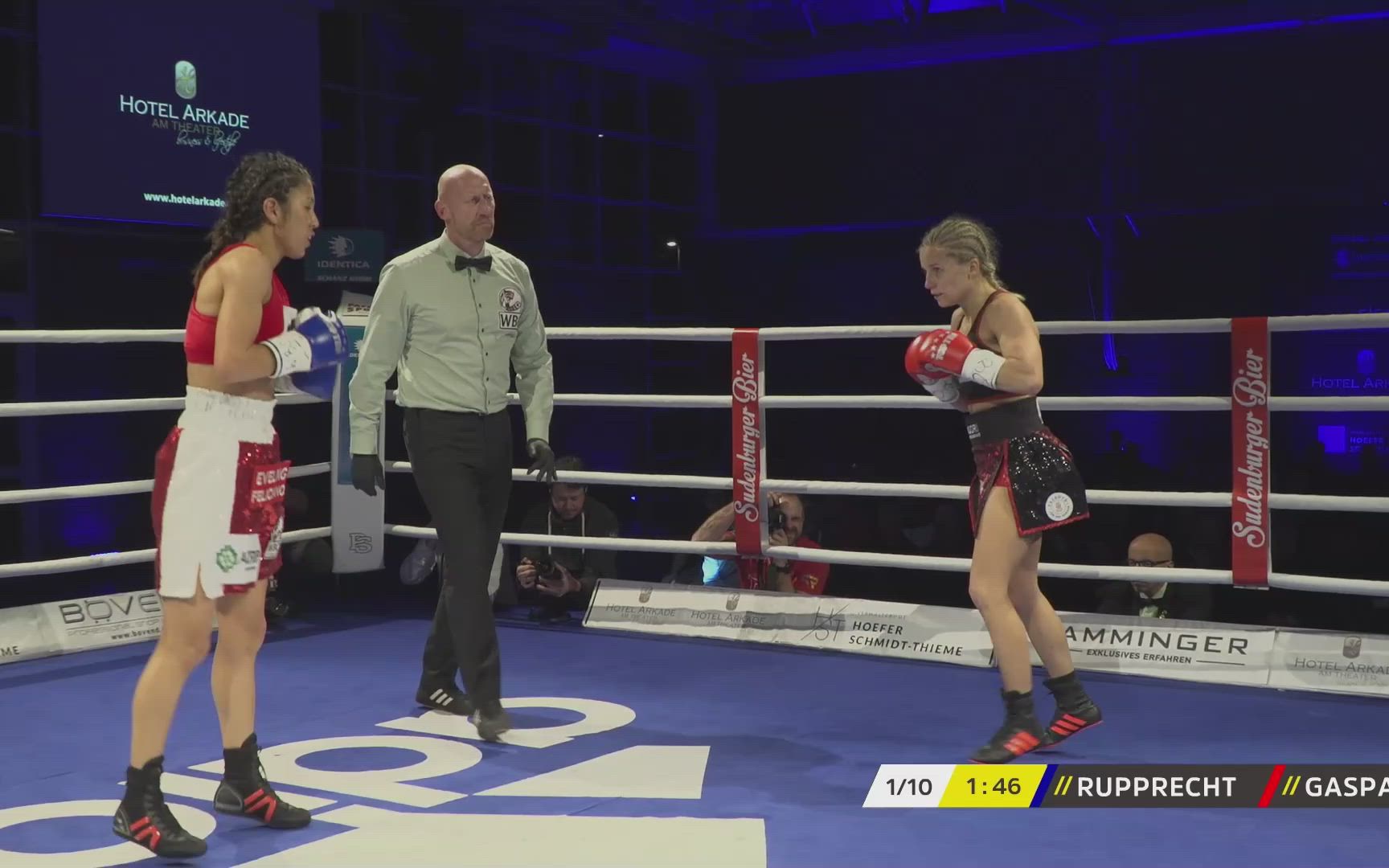 Im Dezember verteidigte Tina Rupprecht im schwarzen Trikot ihren WBC-Weltmeistertitel in Heilbronn gegen die Peruanerin Rocio Gaspar.
